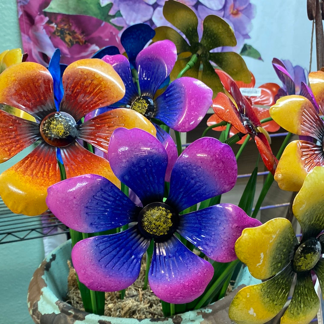 Small Flowers Stake - 23"