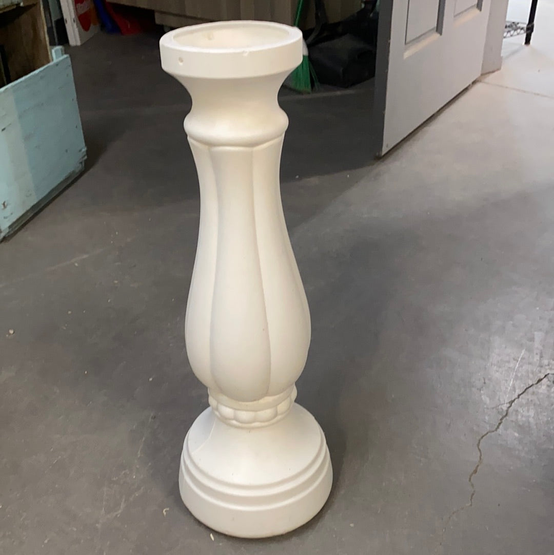 Pedestal, White plastic