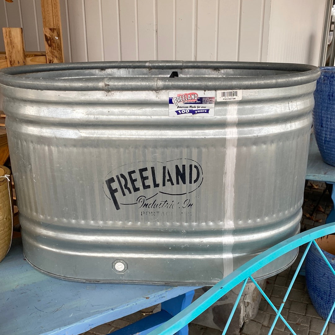 Freeland Galvanized Planter 3’ oval