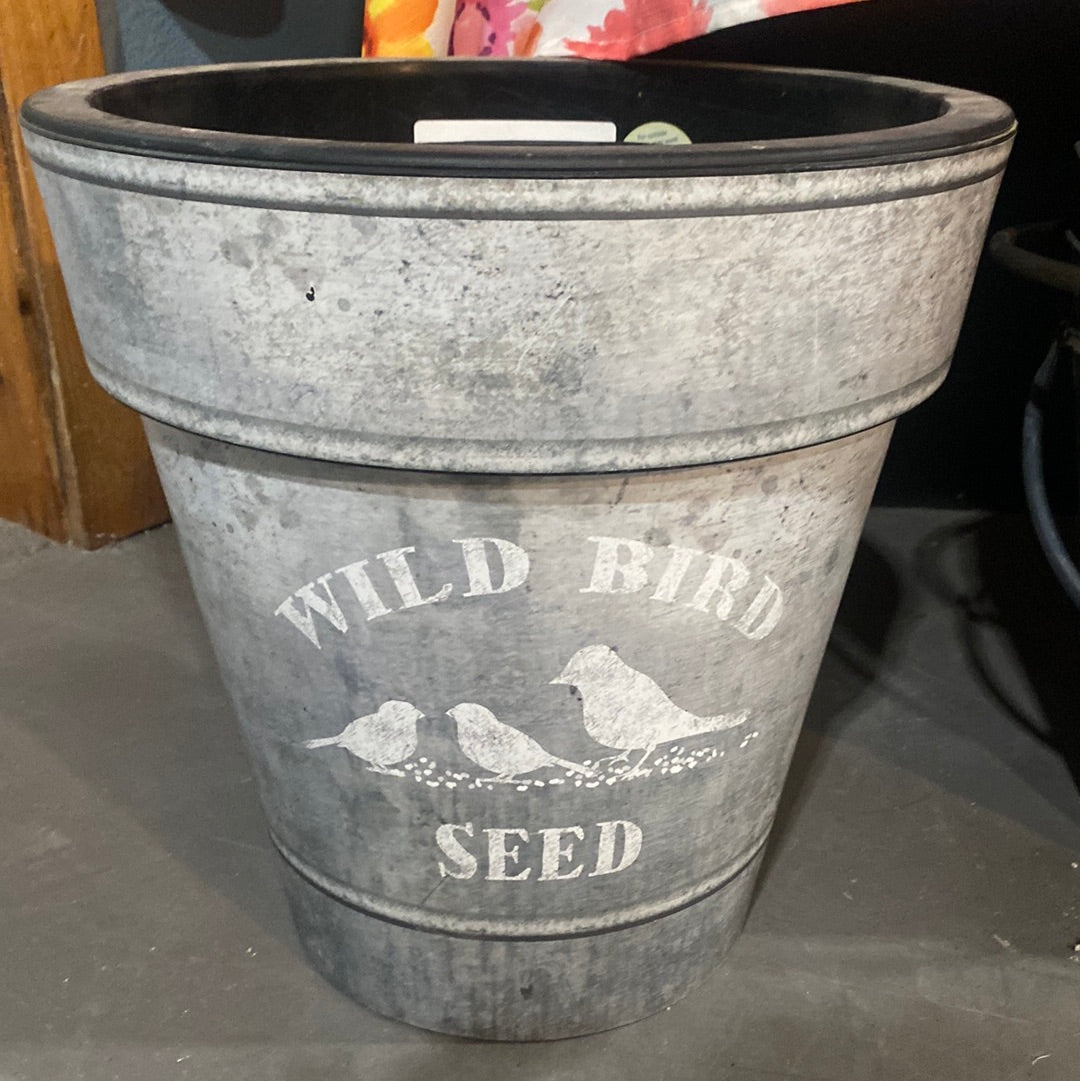 Planter, Wild Bird Seed 15”