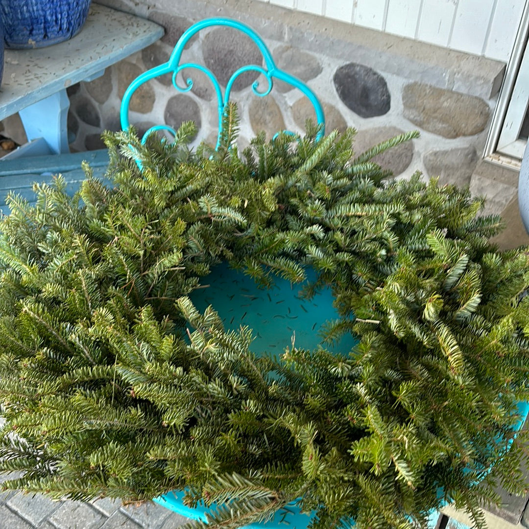 Wreath 24"- undecorated