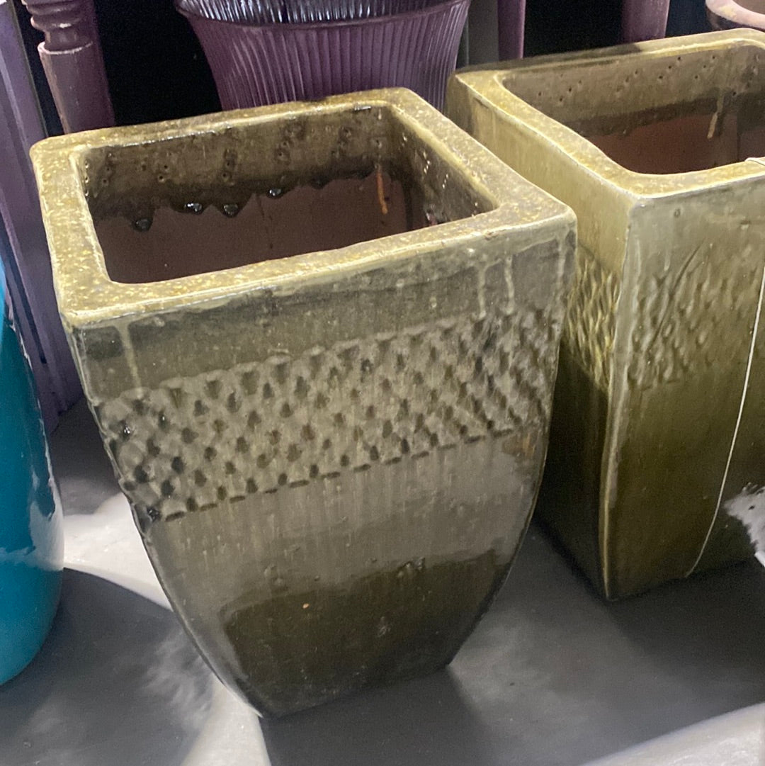 Pottery, Square Green