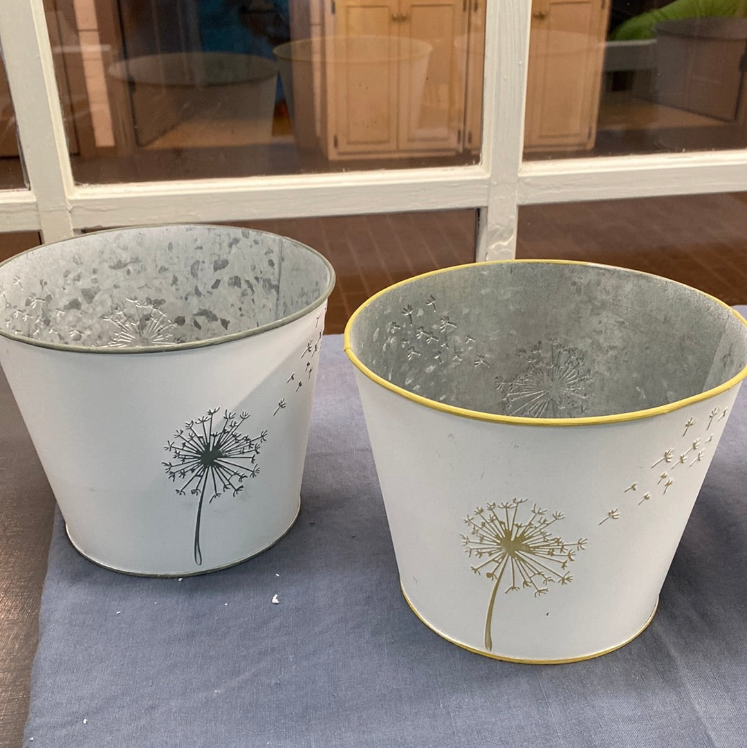 Planter, Wish flower metal