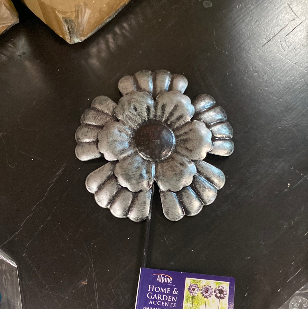 Metal Galvanized Flower Pot Sticker