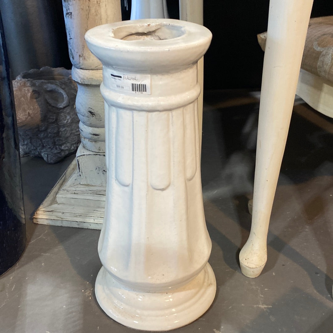 Birdbath pedestal-white