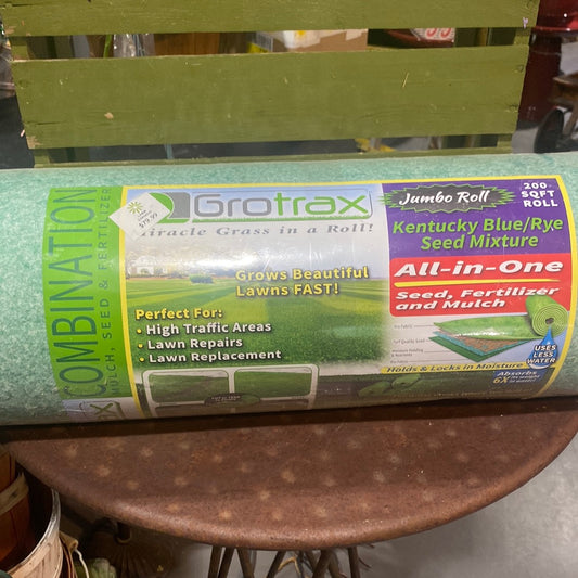 Grotrax grass jumbo roll-200' roll
